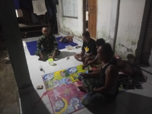 Piket Koramil 1628-02/Sekongkang Giat Patroli Malam, Wujudkan Lingkungan Aman dan Kondusif