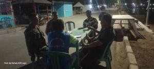 Sertu Wiliadi, Babinsa Koramil 1628-04/Poto Tano yang Aktif Jaga Keamanan Lewat Patroli Malam