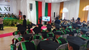 Babinsa Serda A. Rahman Dampingi dan Sukseskan Wisuda XI S1 Universitas CORDOVA di Menala