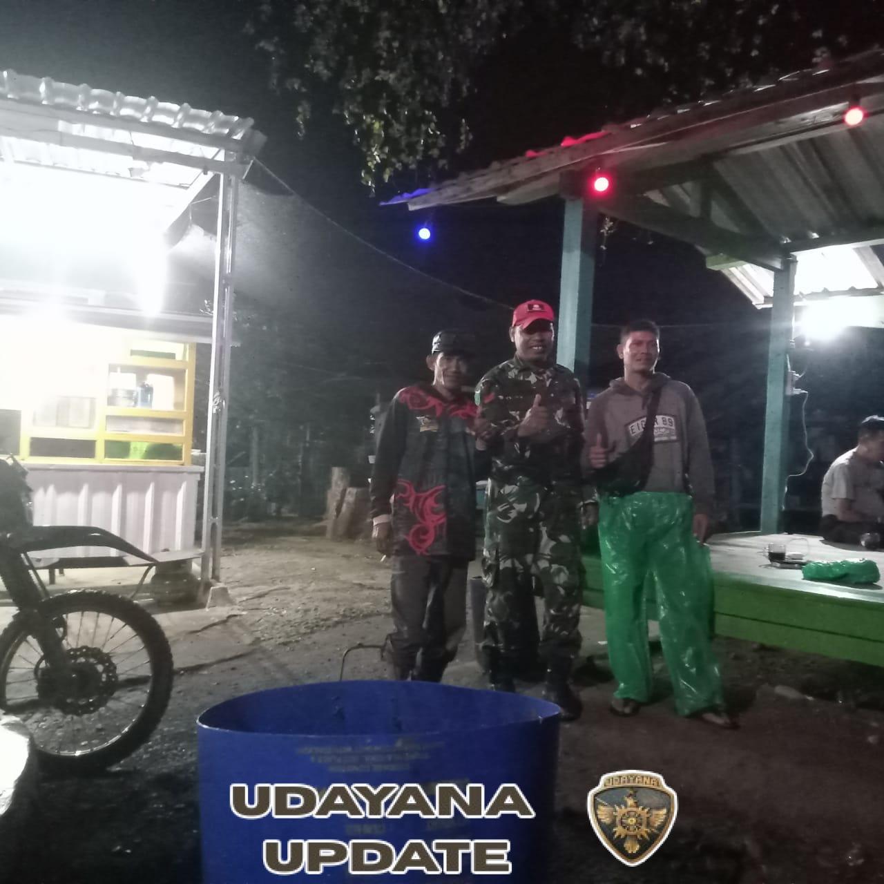 ‎Aparat Teritorial Koramil Ropang Sigap Amankan Wilayah Lewat Patroli Malam
