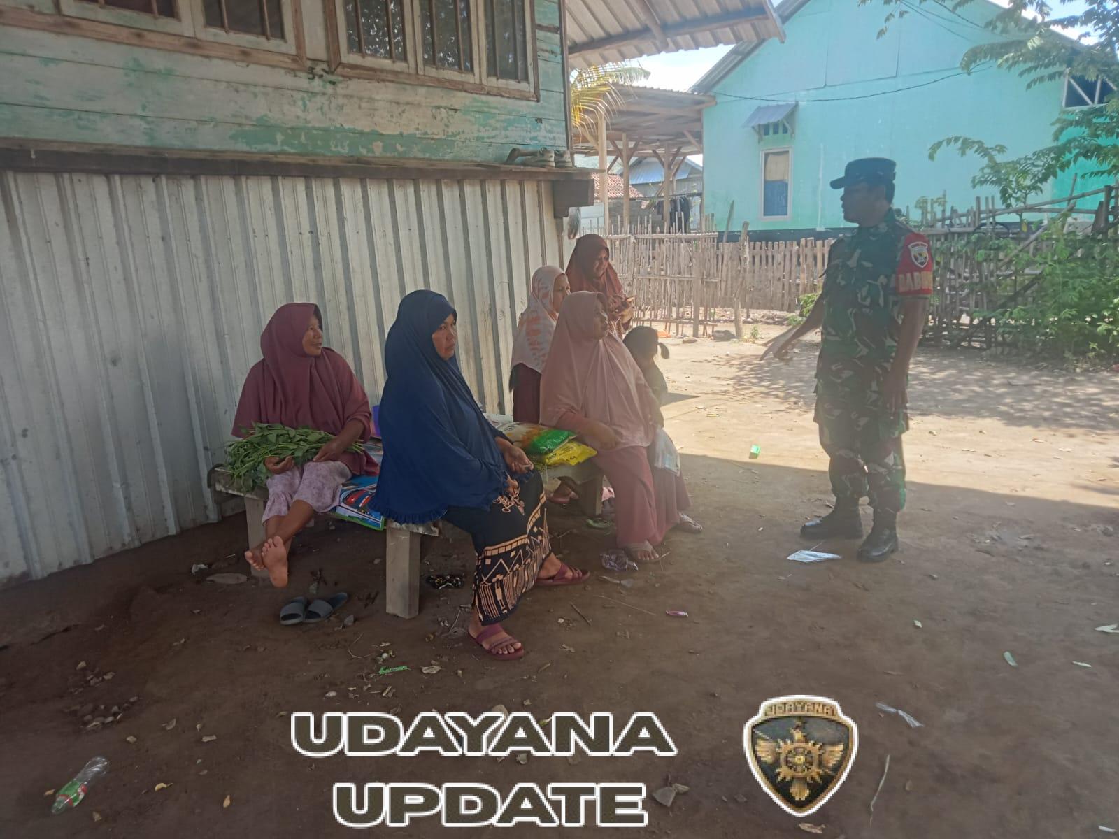 Babinsa Desa Kokarlian Ajak Warga Tingkatkan Keamanan Desa Lewat Komsos