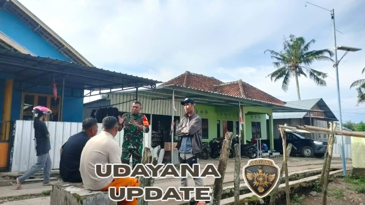 Babinsa Desa Mantar Serda Hendry Ajak Warga Perkuat Keamanan Desa Lewat Komsos