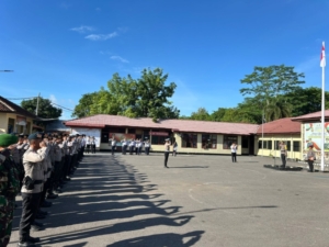 Pasi Ops Kodim 1614/Dompu Pimpin Keterlibatan TNI dalam Apel Operasi Zebra Rinjani 2025 Polres Dompu