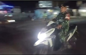 ‎Wujudkan Lingkungan Aman, Koramil Empang Patroli Malam di Wilayah Binaan