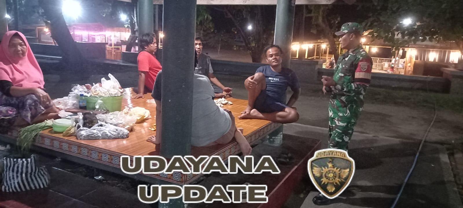 Babinsa Tirtanadi Gelar Patroli Bersama Warga di Musim Penghujan”