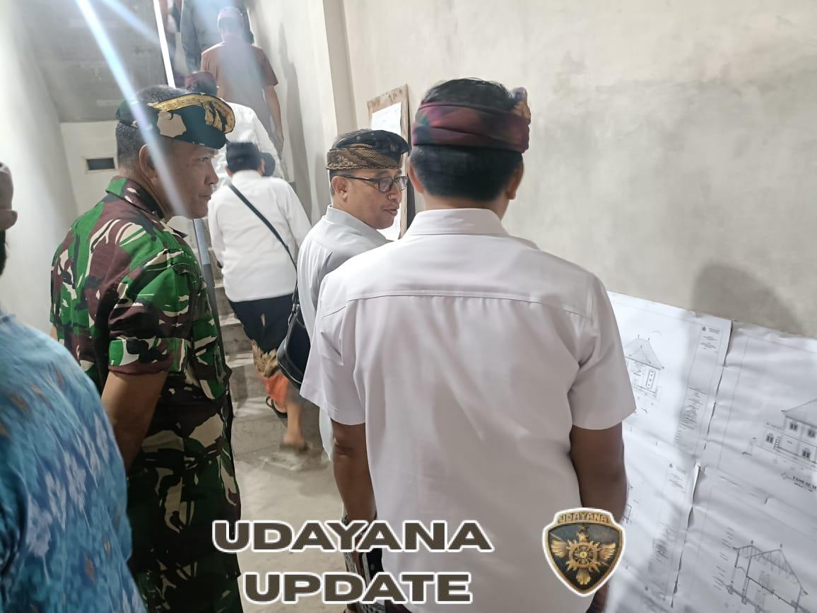 Koramil 1609-05/Sukasada Dukung Pengamanan Melaspas dan Urip-Urip Kantor Desa