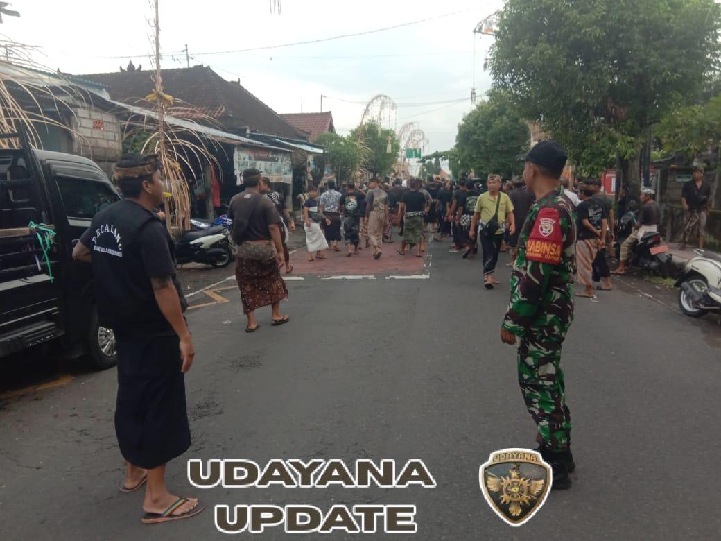 Babinsa Tojan Kawal Pemakaman Warga Binaan