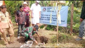 Danramil Mendoyo Kawal Gizi Generasi Muda: Dukungan TNI di Peletakan Batu Pertama Dapur MBG