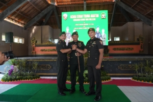 Danrem 163/Wira Satya Pimpin Sertijab Dandim 1609/Buleleng