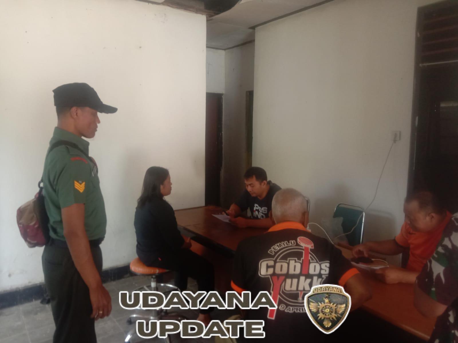 Babinsa Koramil Klungkung Diterjunkan Kawal Penyaluran BLT Di Kantor Pos