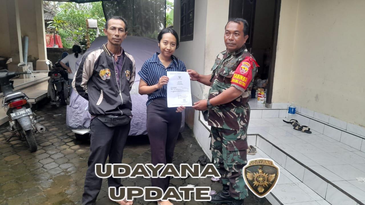Babinsa Desa Jehem Dampingi Warga dalam Proses Pembuatan Akta Kelahiran di Wilayah Binaan