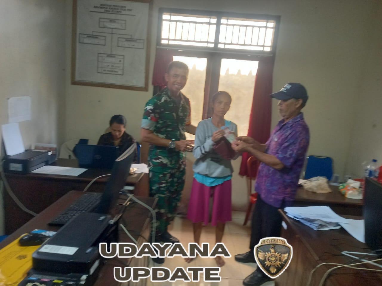 Babinsa Klumpu Dampingi Pencairan BLT DD Wujud Peran Aktif TNI Sukseskan Program Pemerintah