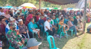 Babinsa Koramil 1628-01/Taliwang Amankan Lomba Karapan Kerbau HUT Desa Lalar Liang ke-20