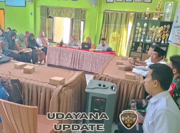 Babinsa Dukung Penguatan Kader Posyandu di Desa Dete