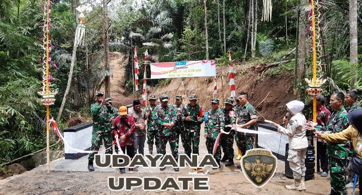 Danrem 162/WB Resmikan Pompa Hidram dan Jembatan TMMD