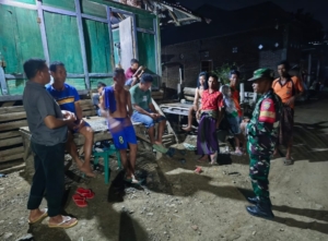 Apel Pengecekan Personil Patroli Siskamling Koramil Woha Berlangsung Lancar