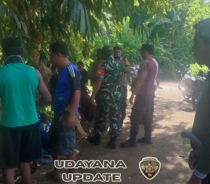 Babinsa Desa Tapir Tingkatkan Sinergitas dengan Warga Melalui Komsos