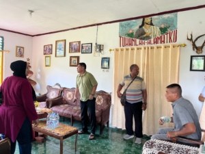 Wujud Kepedulian, Dandim 1622/Alor Gelar Anjangsana ke Rumah Kapten Inf Umbu Neka