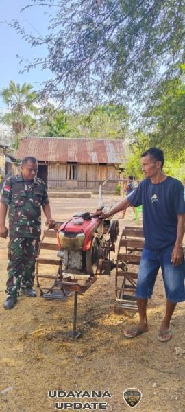 Komandan Kodim 1627/Rote Respon Cepat Permintaan Warga Maubesi untuk Peminjaman Hand Traktor