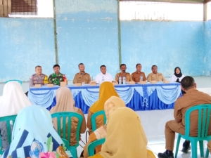 ‎Babinsa Koramil 1607-03/Ropang Aktif Dukung Musdes di Wilayah Binaan