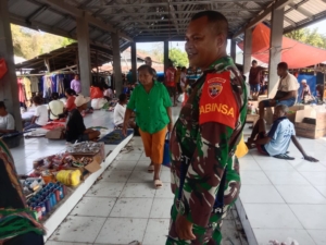 Kopka Imanuel Banoet Tinjau Aktivitas Ekonomi Warga Manubelon