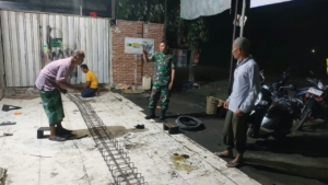 Patroli Malam Babinsa Koramil 1628-04/Poto Tano Jaga Stabilitas Keamanan Wilayah