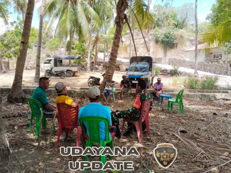 Babinsa Roni Riberu Dampingi Peninjauan Lahan Hibah untuk Pembangunan Koperasi Merah Putih