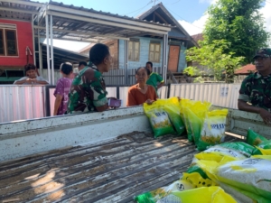 Kodim 1628/Sumbawa Barat Gelar Gerakan Pangan Murah di Jereweh, Wujudkan Stabilitas Harga Pangan