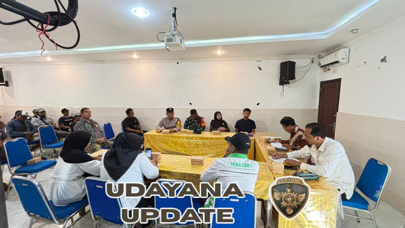 Babinsa Koramil Nusa Penida Dampingi kegiatan Musdes Di Desa Kampung Toyepakeh