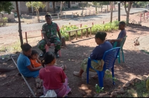 Babinsa Koramil 1618-05/Biut Dorong Masyarakat Desa Naku Terapkan Hidup Bersih dan Sehat