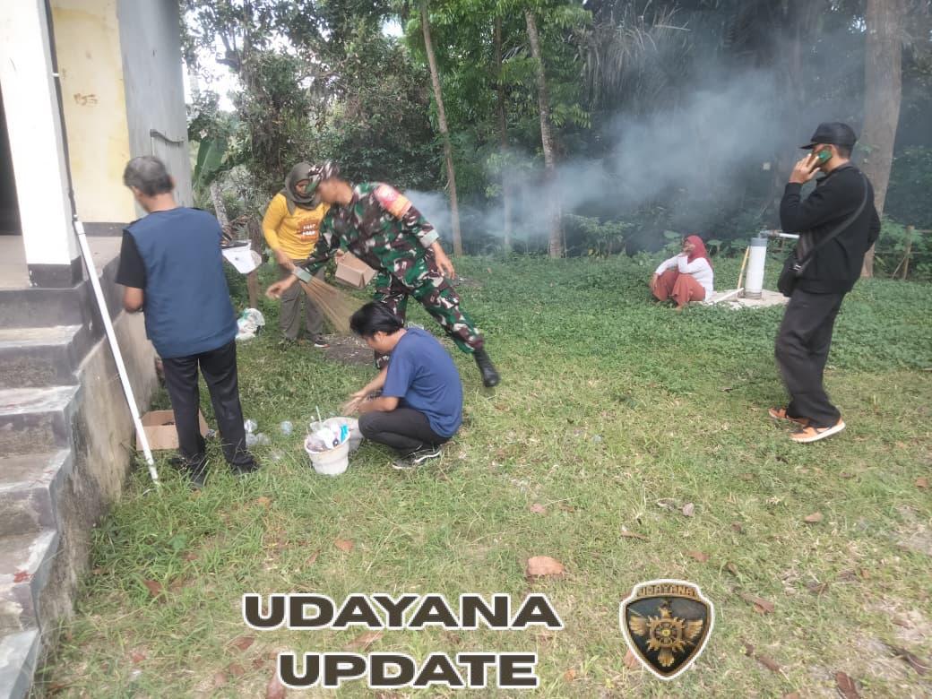 Babinsa dan Warga Lingsar Gencarkan Aksi Bersih Sarang Nyamuk