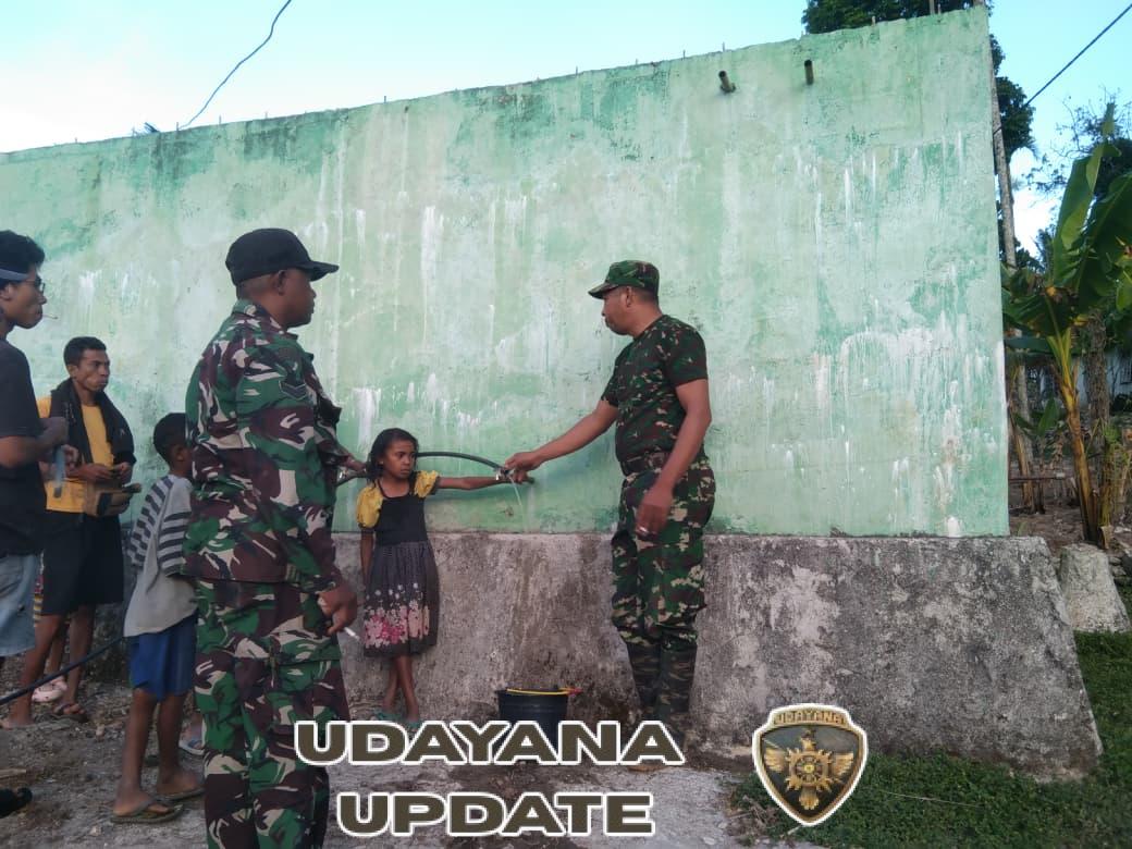 Pompa Hidram di Desa Fenun Kembali Berfungsi, TNI dan Warga Bahu Membahu Lakukan Perawatan