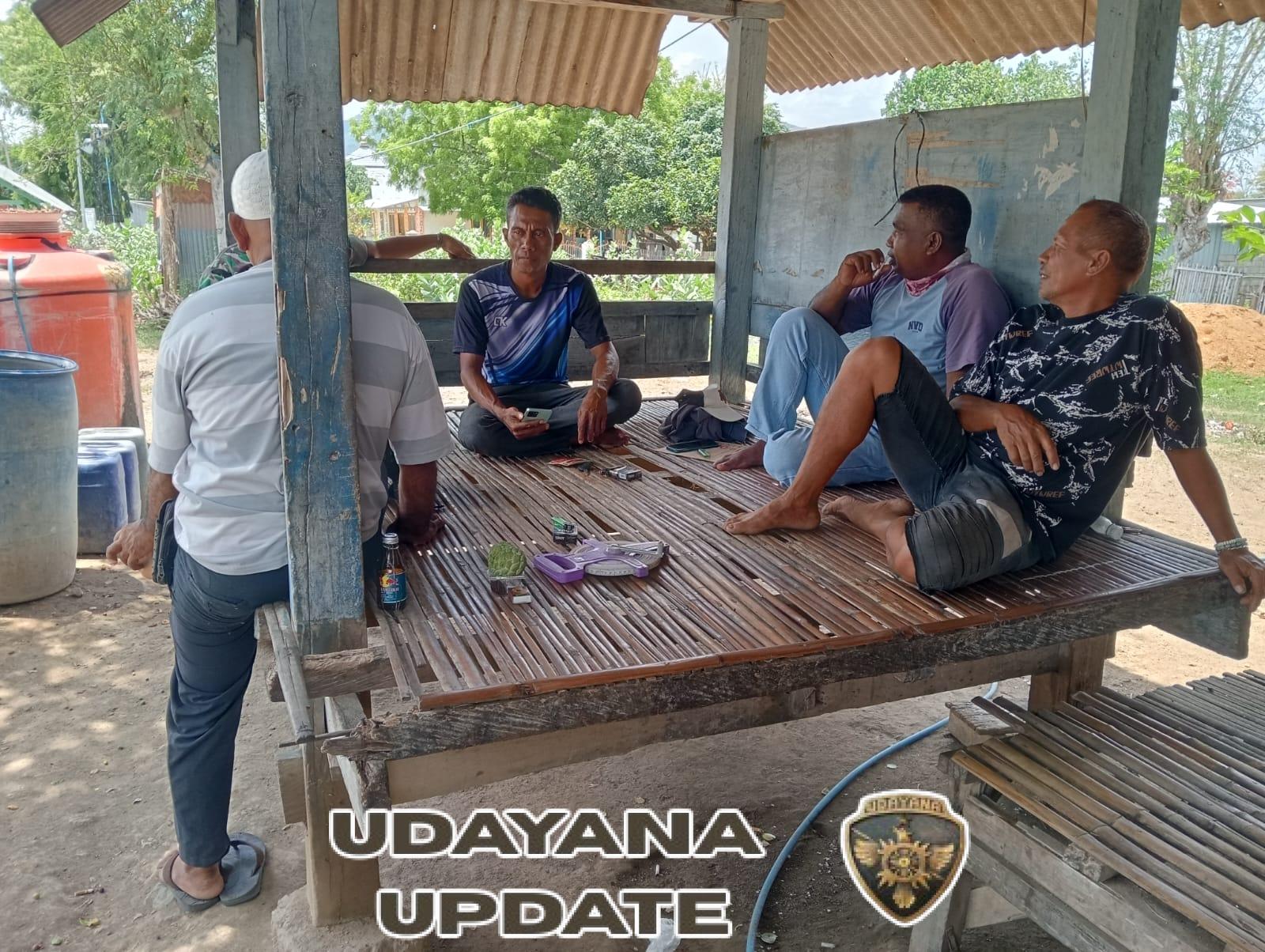 Babinsa Tambak Sari Ajak Warga Tingkatkan Keamanan Lingkungan Melalui Komsos