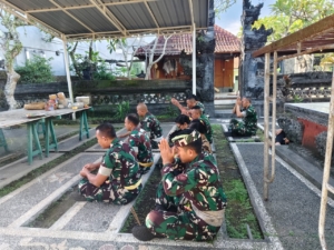 Jelang Peringatan Hari Pahlawan, Kodim Klungkung Gelar Persembahyangan Bersama