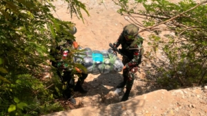 Aksi Cepat Satgas Yonarmed 12 Kostrad Gagalkan Upaya Penyelundupan di Perbatasan