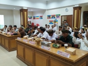 Peringatan Hari Pahlawan 2025 di Desa Dauh Puri Kaja dalam Lomba Megender Digelar