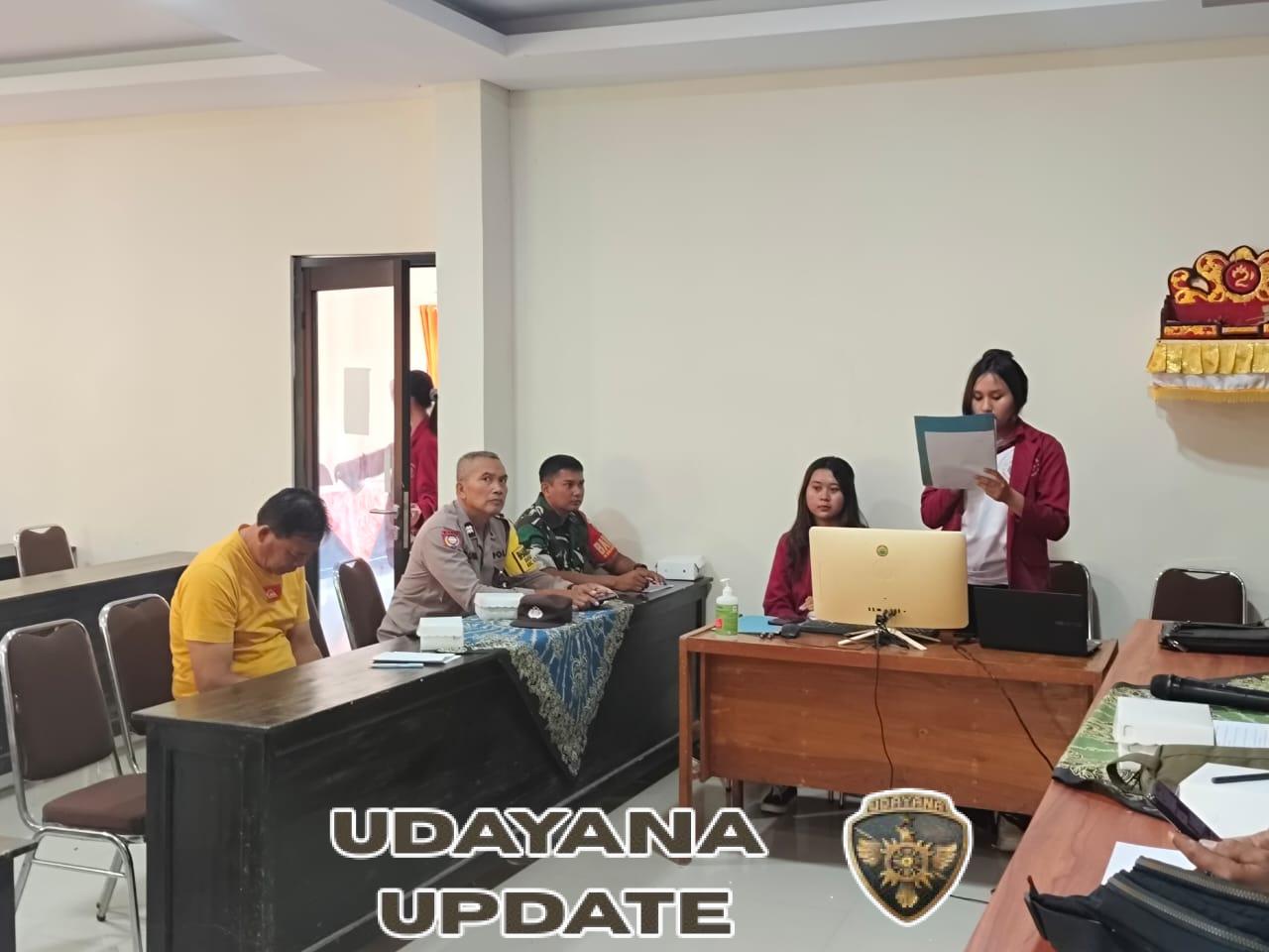 Wujud Kepedulian, Babinsa Hadiri Perpisahan KKN Universitas Ngurah Rai di Desa Kelusa