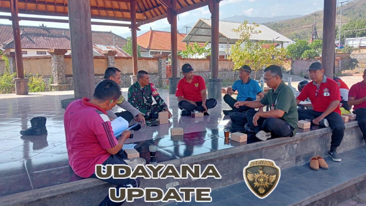 Komsos Babinsa dan Bhabinkamtibmas dengan Perangkat Desa, Perkuat Hubungan dan Koordinasi dalam Rangka Meningkatkan Keamanan dan Ketertiban