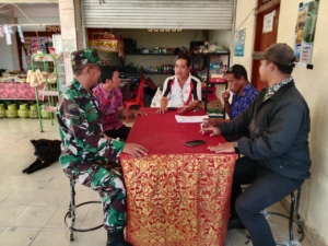 Siaga Bencana dan Hoaks, Komsos Babinsa Titab Ajak Warga Waspada di Tengah Perubahan Iklim Ekstrem.