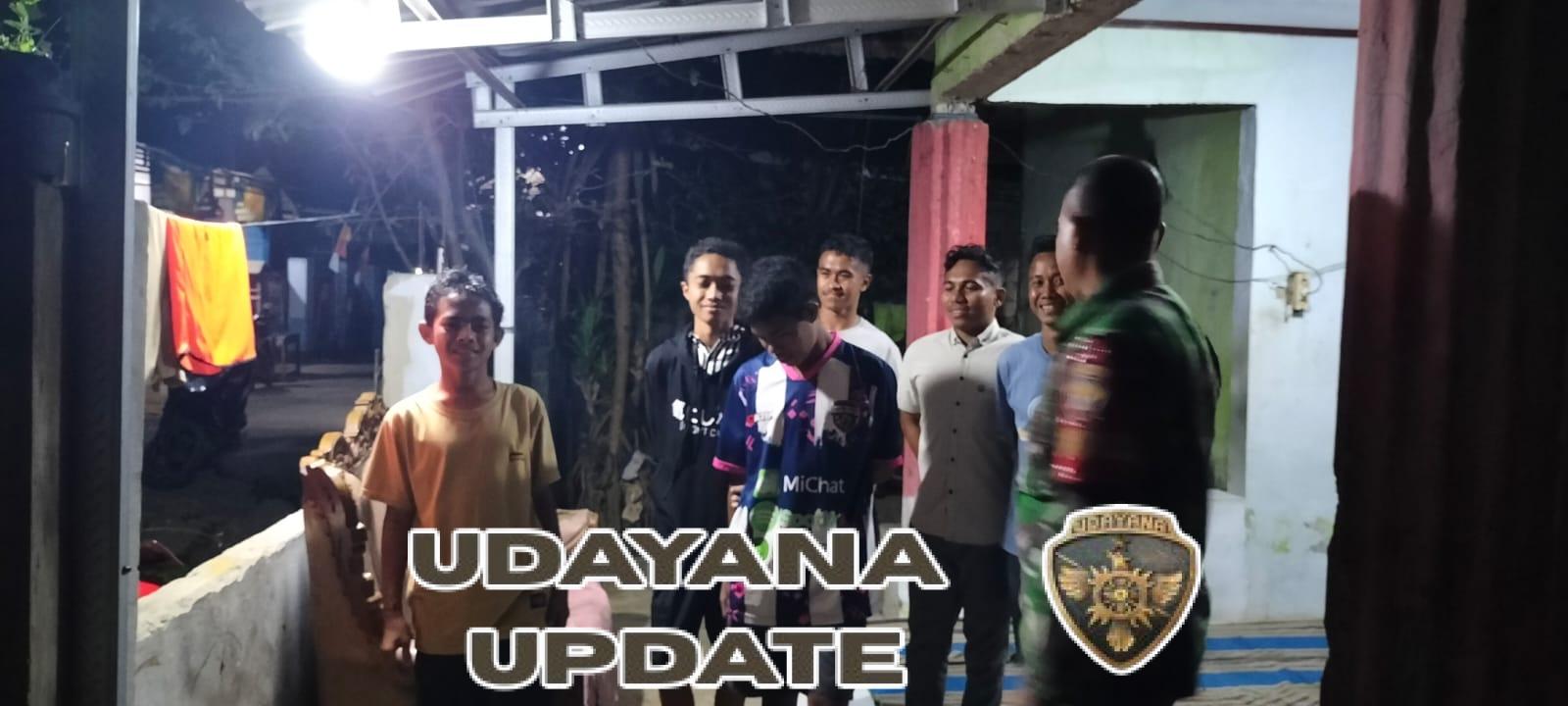 Babinsa Aikmel Ajak Pemuda Jaga Kamtibmas Lewat Patroli Kongkow-Kongkow