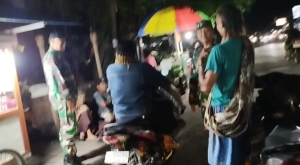 Babinsa Montong Baan Selatan Ajak Warga Aktif Ronda Malam dan Jaga Kebersihan Lingkungan