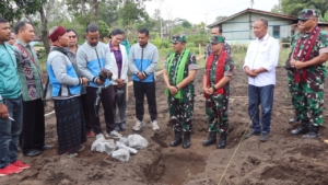 Danrem 161/Wira Sakti Letakkan Batu Pertama Pembangunan Koperasi Merah Putih di Ngada