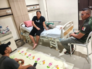 Dandim Klungkung Kunjungi Istri Prajurit Pasca Melahirkan