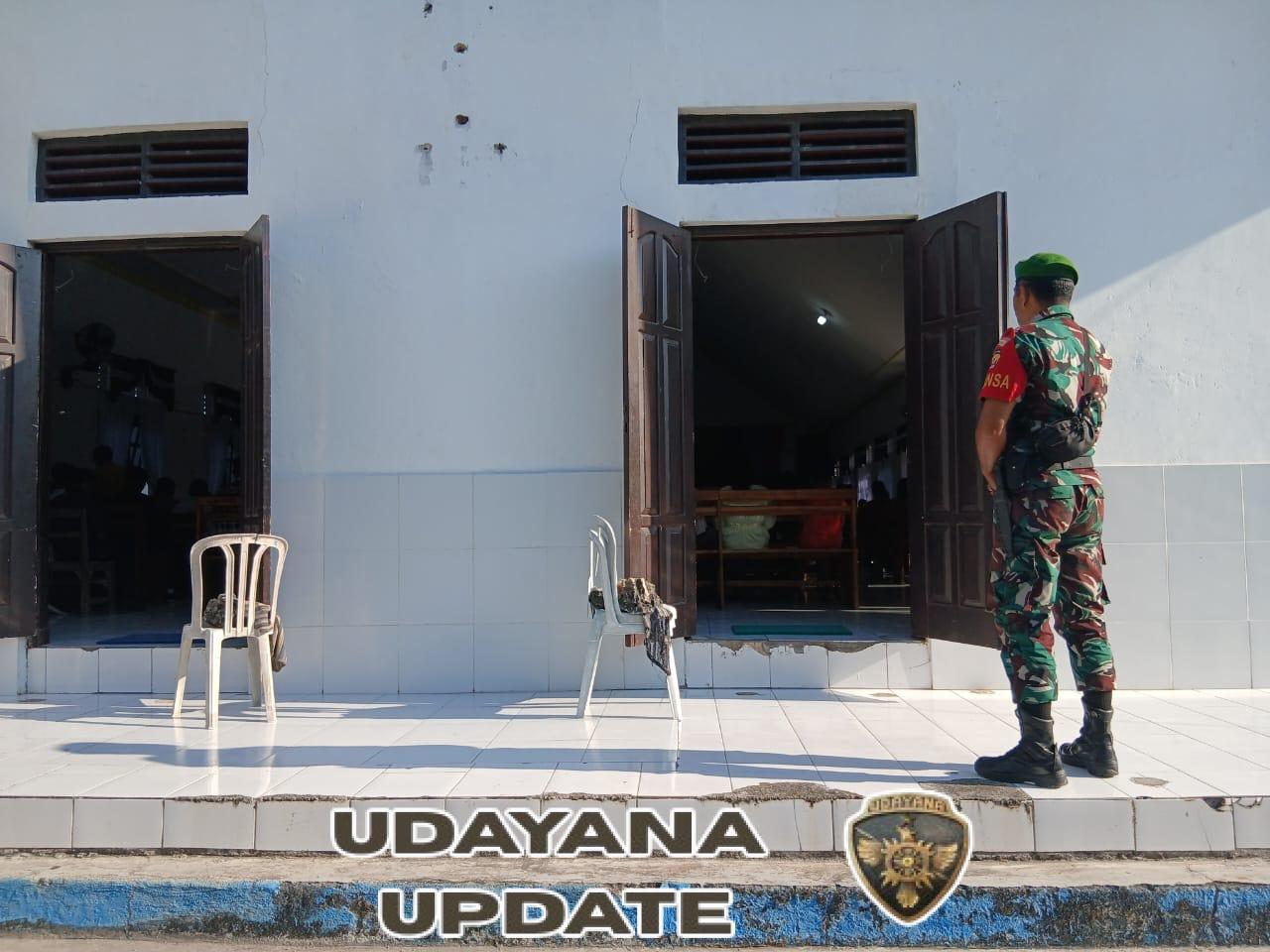 Babinsa Batutua Amankan Ibadah Minggu di Gereja GMIT Talitakumi Nggauk