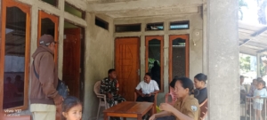 Babinsa Wolowaru Laksanakan Komsos dan Pamwil di Desa Hobatuwa, Pastikan Keamanan Wilayah