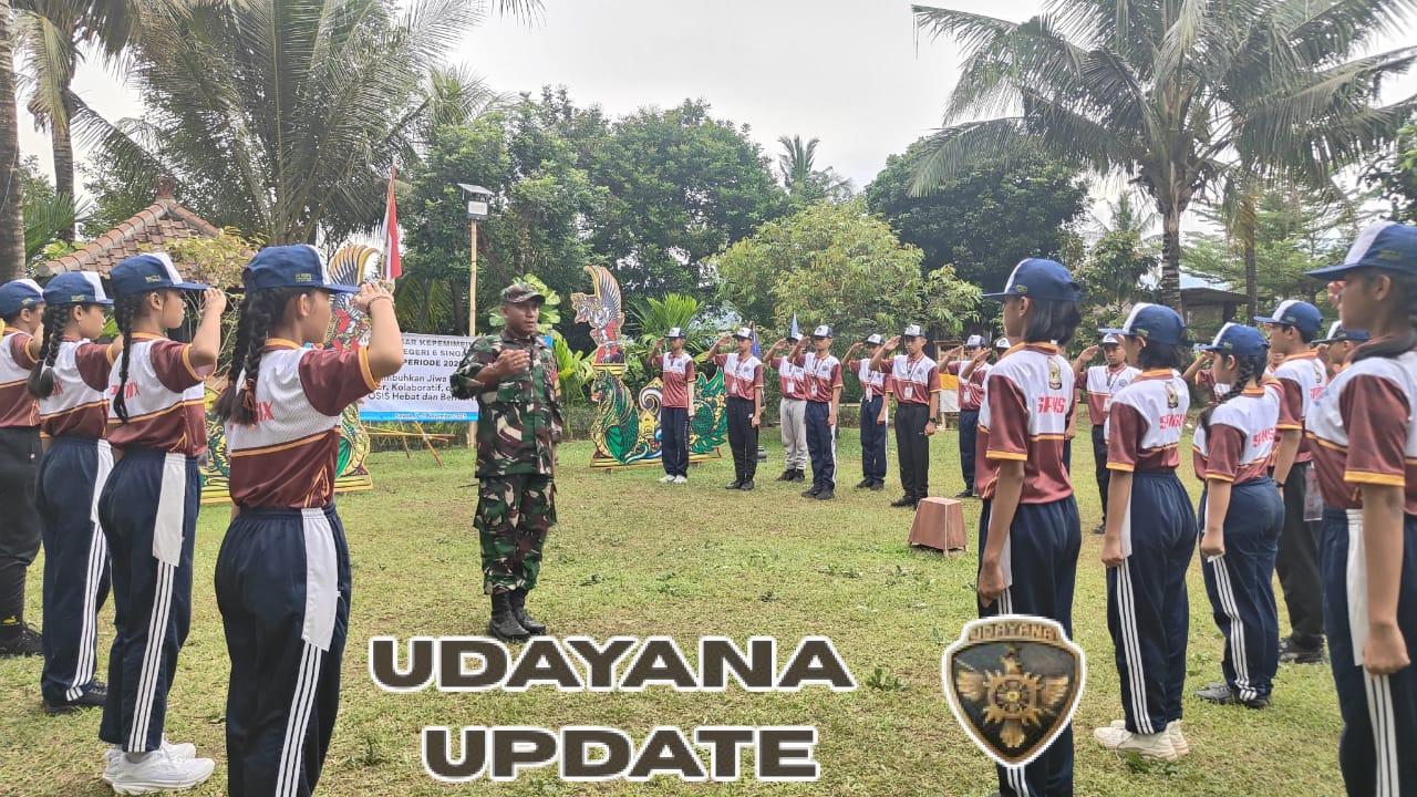 Sinergi TNI-Polri Latih Siswa SMPN 6 Singaraja Tingkatkan Kedisiplinan di Lalangan Desa Sawan