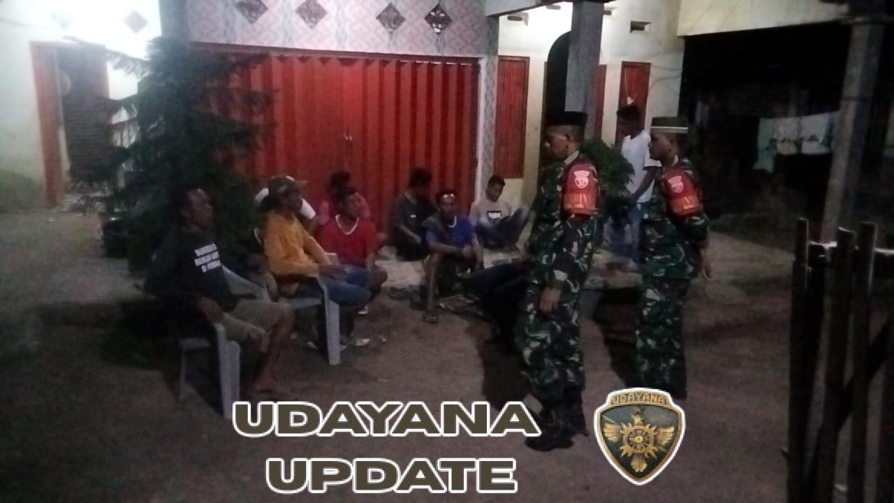 Warga Desa Naru Dihimbau Waspada Kebakaran di Musim Panas oleh Babinsa Koramil Sape