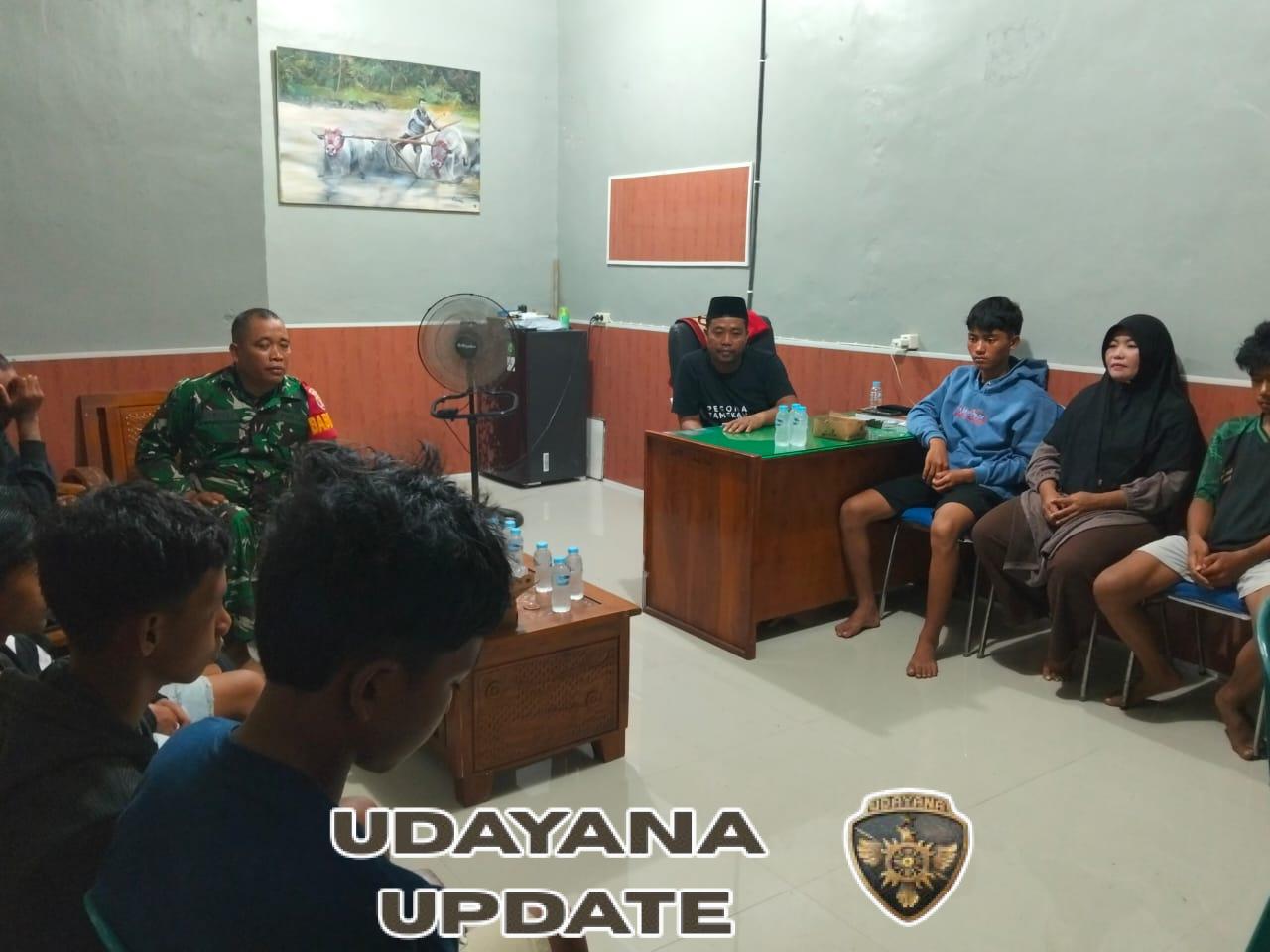 Babinsa Desa Tamekan Mediasi Kesalahpahaman Antar Remaja Dua Desa, Situasi Berakhir Kondusif