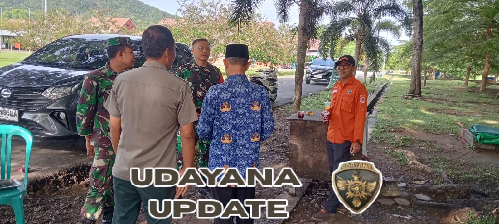 Babinsa Desa Lamusung Aktif Jalin Komsos dengan BPBD Demi Keselamatan Warga di Musim Hujan