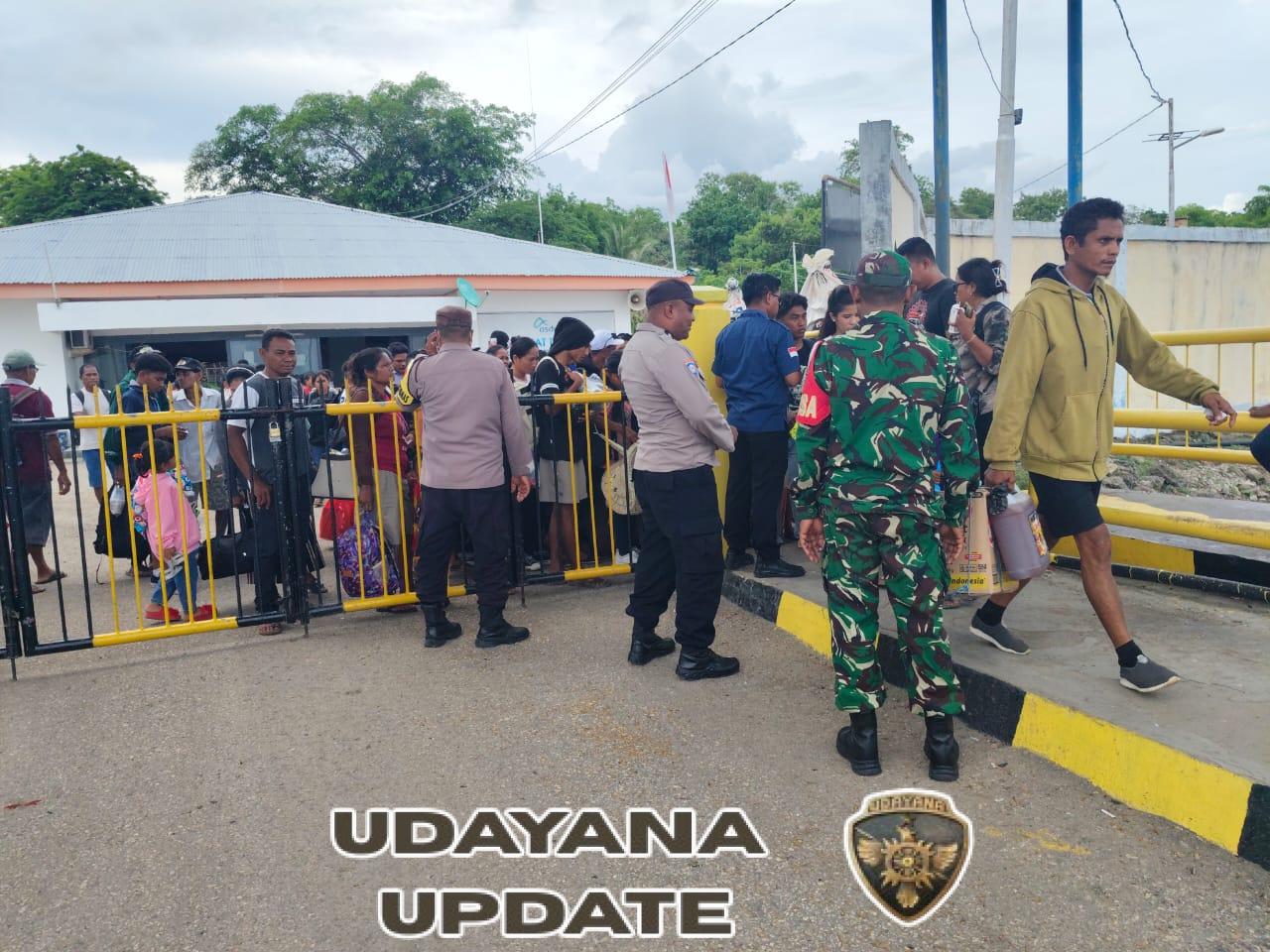 Babinsa Koramil 1627-02/Pantai Baru Laksanakan Pengamanan Keberangkatan Kapal KM Garda Maritim 3 di Pelabuhan Pantai Baru